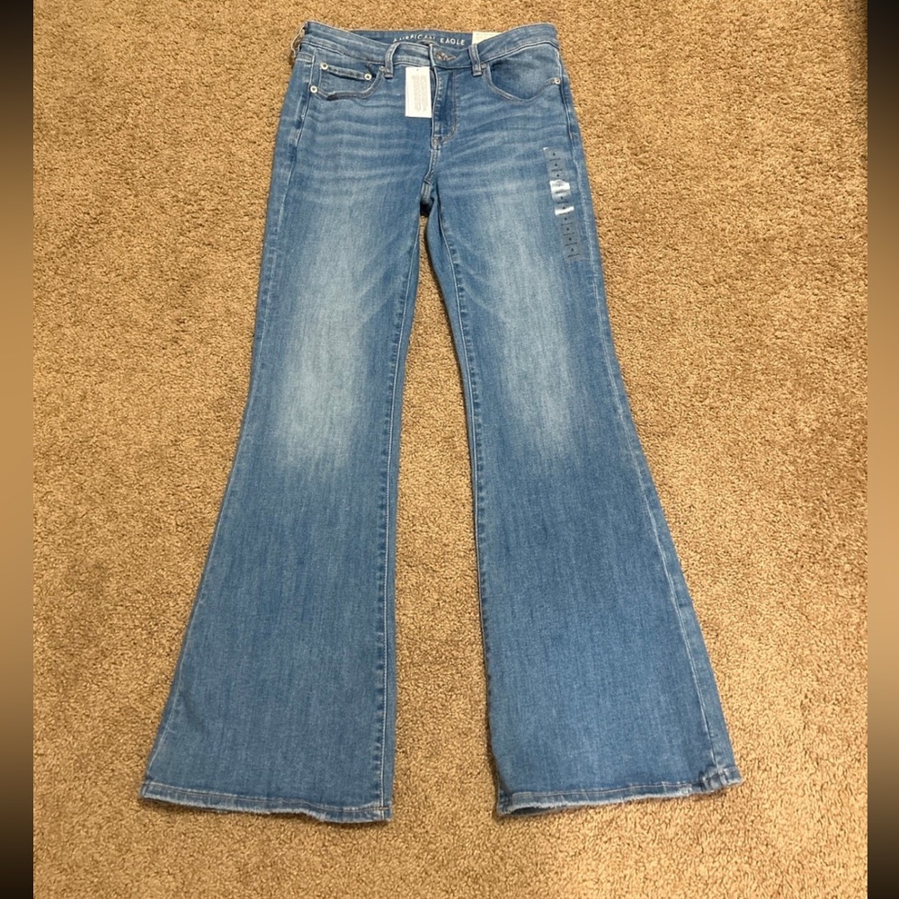 NWT American Eagle Jeans